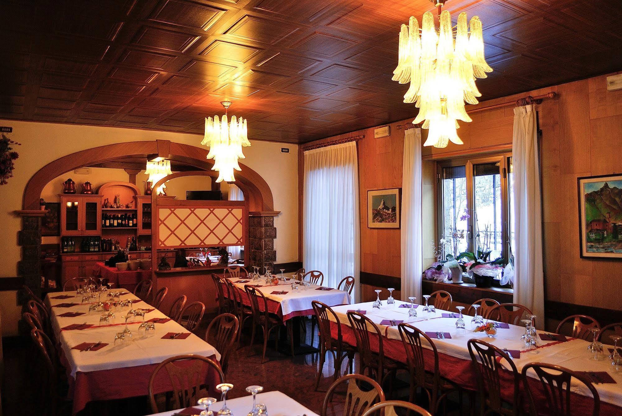 Albergo Morandi Valbondione Εξωτερικό φωτογραφία