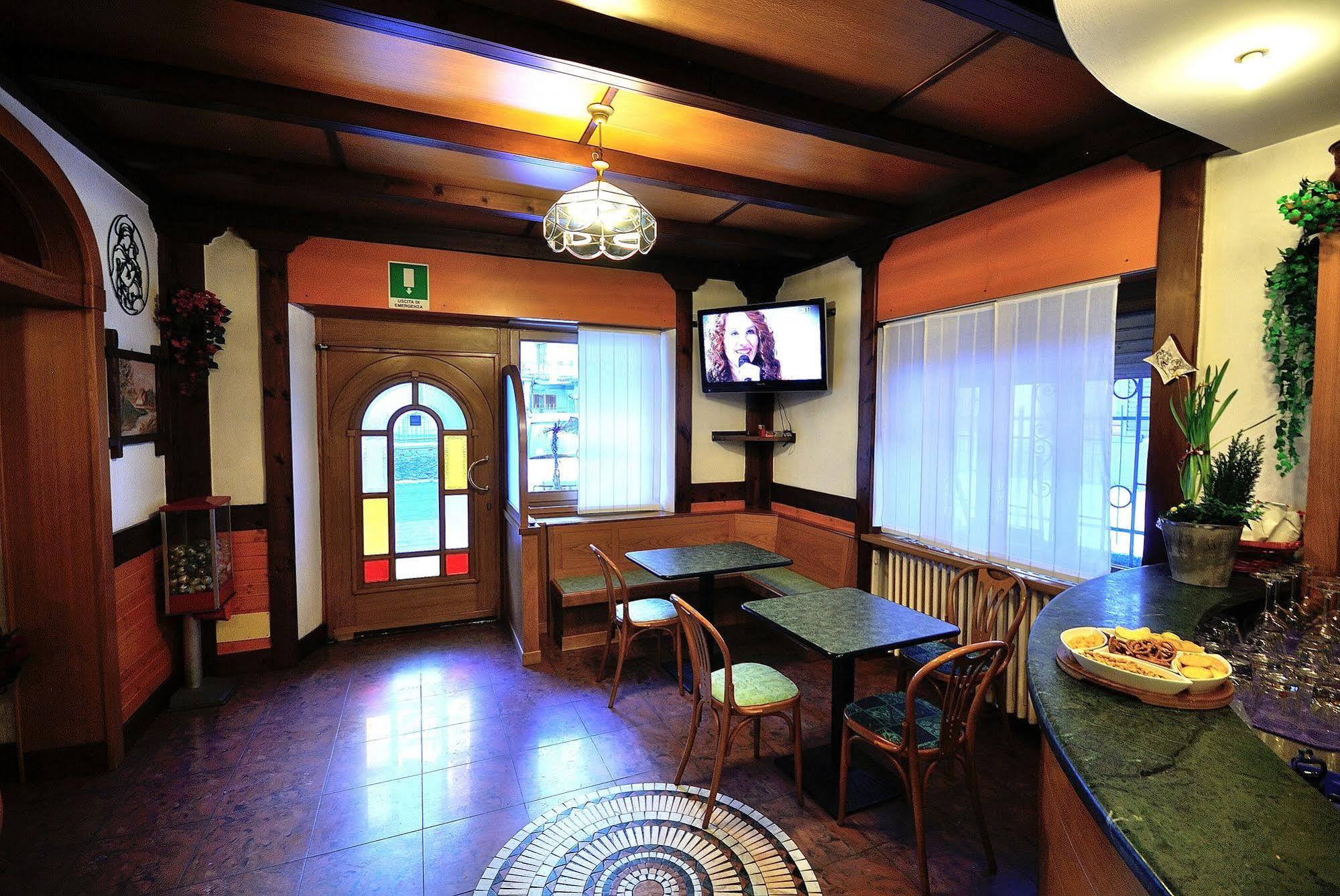 Albergo Morandi Valbondione Εξωτερικό φωτογραφία